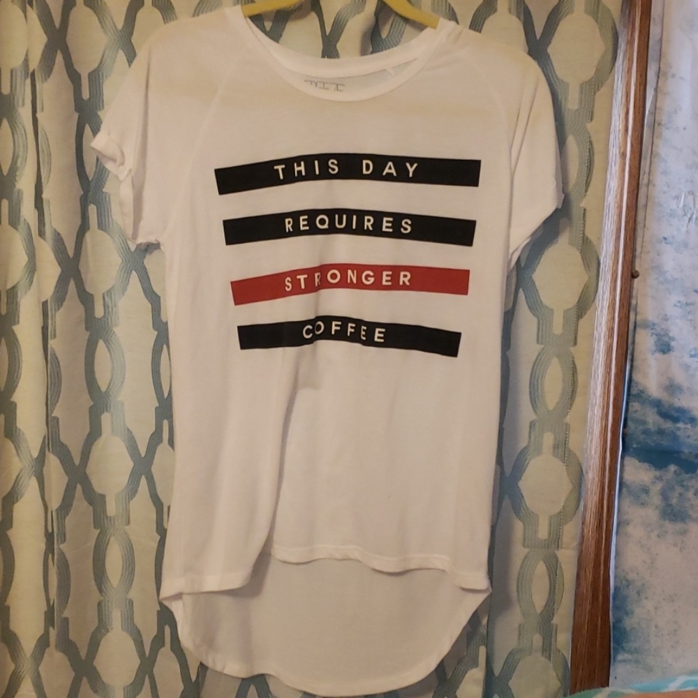 Basic Printed Tshirt (NEVER WORN)